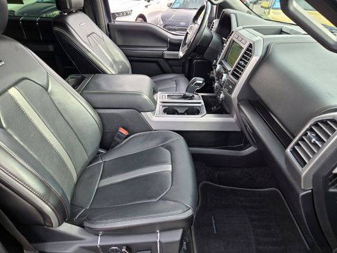 Used 2018 Ford F150 Platinum w/ Equipment Group 701A Luxury image 16