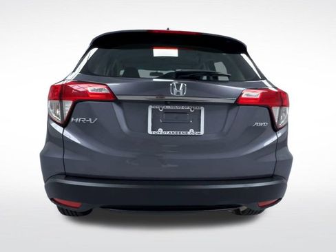 Used 2021 Honda HR-V LX image 7