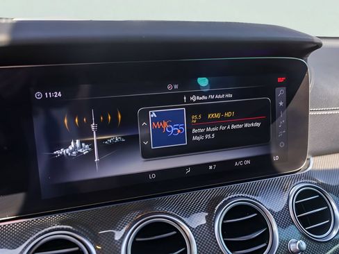 Used 2018 Mercedes-Benz E 43 AMG 4MATIC Sedan image 17