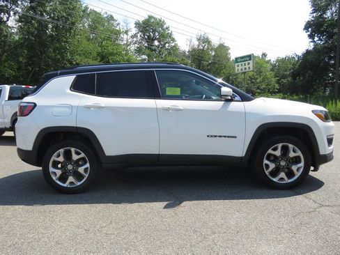 Used 2018 Jeep Compass Limited AWD/4WD image 4