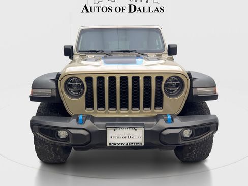 Used 2022 Jeep Wrangler Unlimited Rubicon 4xe AWD/4WD image 3