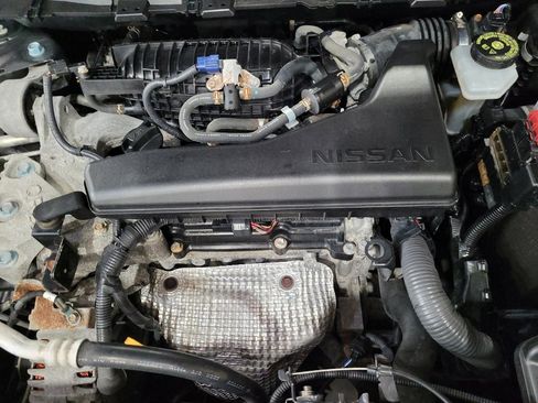 Used 2019 Nissan Rogue SV AWD/4WD image 30