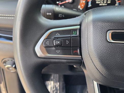 Used 2024 Jeep Compass Latitude w/ Altitude Special Edition AWD/4WD image 29