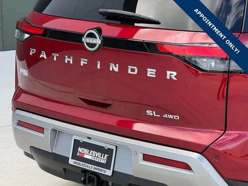 Used 2023 Nissan Pathfinder SL w/ SL Premium Package AWD/4WD image 37
