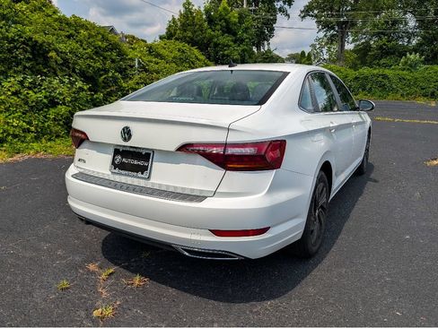 Used 2019 Volkswagen Jetta SEL Premium FWD image 5