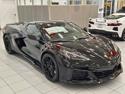 New 2026 Chevrolet Corvette Z06 w/ Battery Protection Package image 3