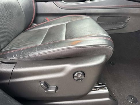 Used 2024 Dodge Durango GT AWD/4WD image 12