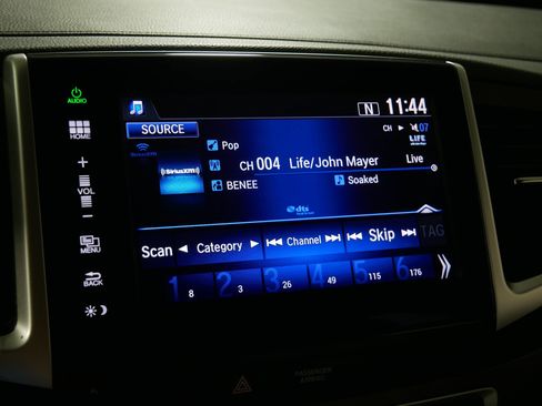 Used 2016 Honda Pilot EX image 22