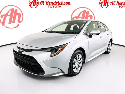 Certified 2023 Toyota Corolla LE image 7