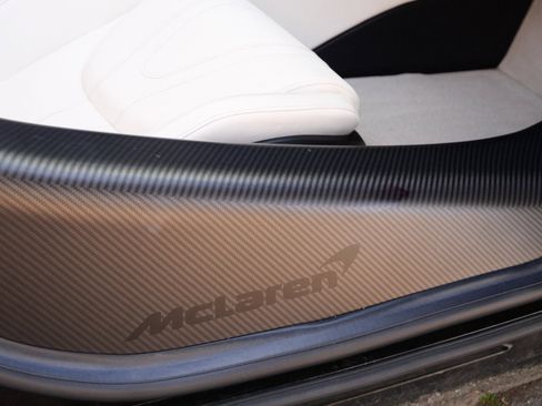 Used 2019 McLaren 720S Luxury image 33