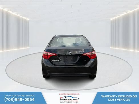 Used 2017 Toyota Corolla LE FWD image 5
