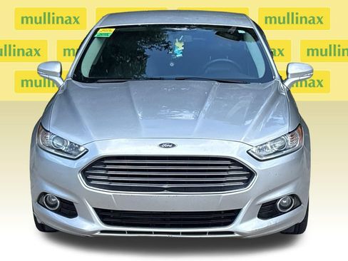 Used 2013 Ford Fusion Titanium FWD image 15