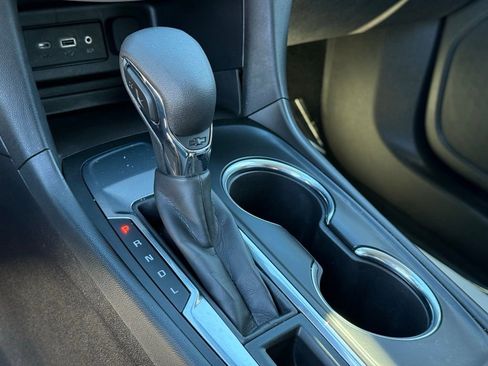 Used 2023 Chevrolet Equinox LS w/ LS Convenience Package image 12