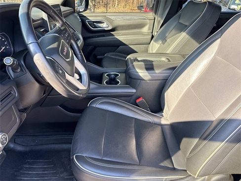 Used 2021 GMC Yukon XL SLT image 28