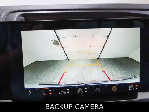 Used 2024 GMC Sierra 1500 Elevation w/ Elevation Premium Package AWD/4WD image 20
