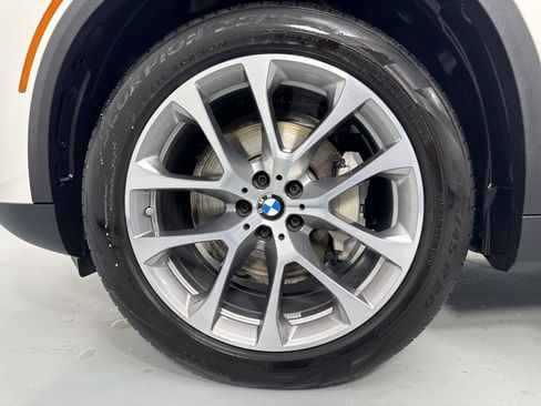 Certified 2023 BMW X5 xDrive40i w/ Luxury Seating Package image 11