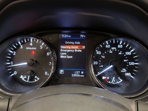 Used 2019 Nissan Rogue SV w/ Premium Package AWD/4WD image 21