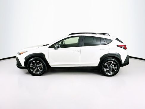 Used 2025 Subaru Crosstrek 2.0i Premium image 4