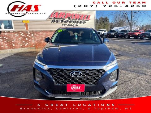 Used 2019 Hyundai Santa Fe SE image 25