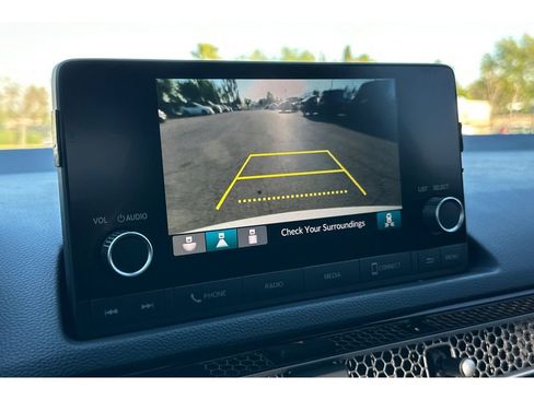 Used 2025 Honda Civic Sport image 26