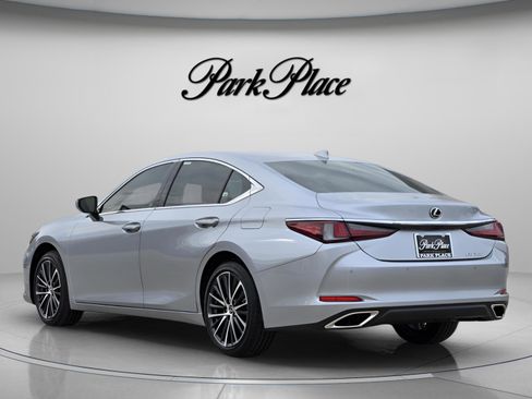 New 2025 Lexus ES 350 w/ Premium Package image 3