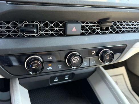 Used 2023 Honda Accord LX image 26