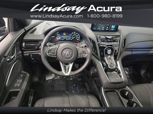 Used 2025 Acura RDX SH-AWD image 13