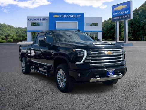 Certified 2025 Chevrolet Silverado 2500 High Country AWD/4WD image 8