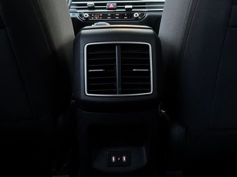 Used 2026 Kia Sportage LX FWD image 12