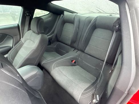 Used 2025 Ford Mustang Coupe RWD image 12