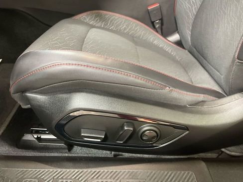 Used 2025 Dodge Charger R/T w/ Quick Order Package 25M R/T image 12