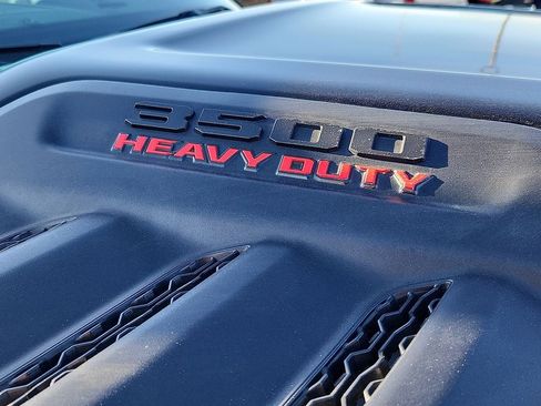 Used 2024 RAM 3500 Limited image 7