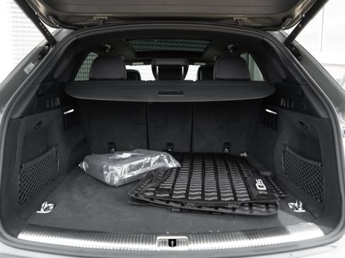 Certified 2025 Audi Q5 e Premium Plus w/ Premium Plus Package AWD/4WD image 30