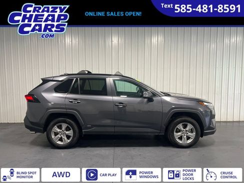 Used 2024 Toyota RAV4 XLE image 1