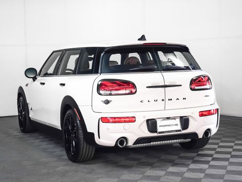 Used 2023 MINI Cooper Clubman John Cooper Works image 2