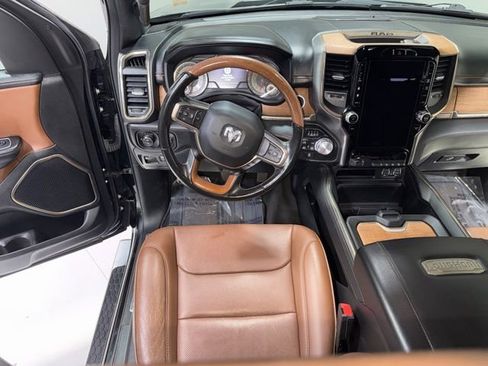 Used 2022 RAM 1500 Limited w/ Body-Colour Bumper Group AWD/4WD image 17