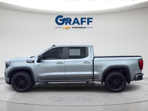 Used 2024 GMC Sierra 1500 Elevation w/ Elevation Premium Package AWD/4WD image 3