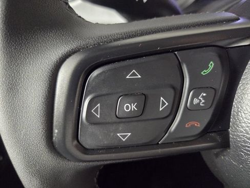 Used 2026 Jeep Gladiator Sport AWD/4WD image 16