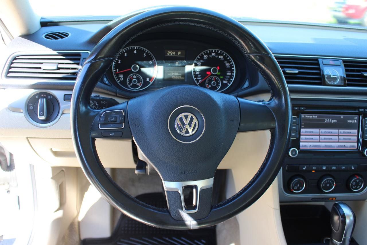 Used 2015 Volkswagen Passat 1.8T Limited Edition FWD image 20
