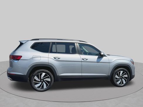 Used 2026 Volkswagen Atlas SE AWD/4WD image 12