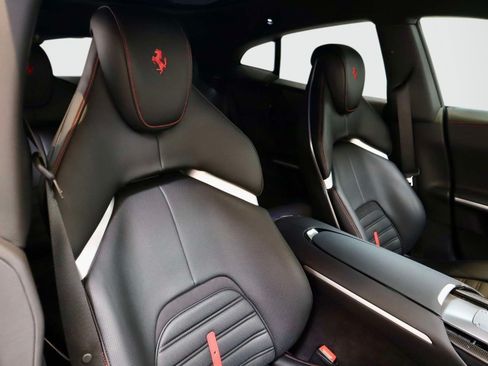 Certified 2025 Ferrari Purosangue AWD/4WD image 20