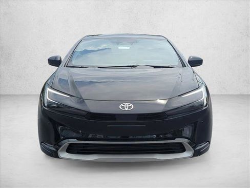 New 2026 Toyota Prius Plug-In Hybrid FWD image 2