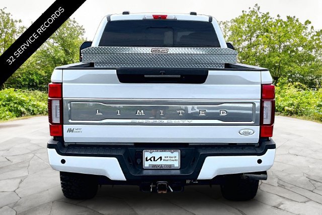 Used 2022 Ford F250 Limited AWD/4WD image 4
