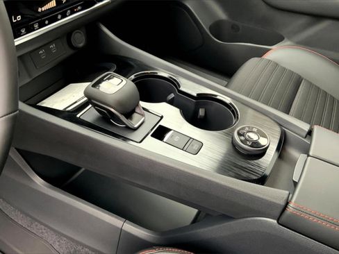 New 2026 Nissan Rogue Rock Creek image 9