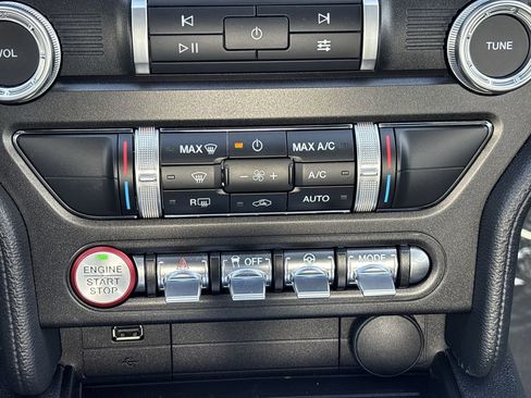 Used 2021 Ford Mustang GT w/ Equipment Group 301A image 22