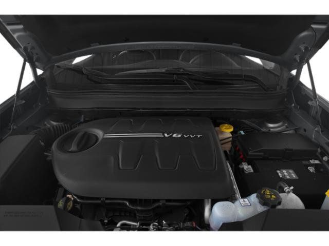 Used 2020 Jeep Cherokee Trailhawk w/ Cold Weather Group AWD/4WD image 15