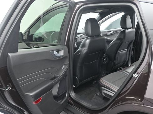 Used 2023 Ford Escape ST-Line w/ Tech Pack #1 FWD image 11