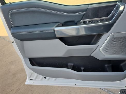 Used 2024 Ford F250 Limited image 25