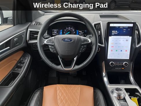 Used 2024 Ford Edge Titanium w/ Titanium Elite Package AWD/4WD image 18