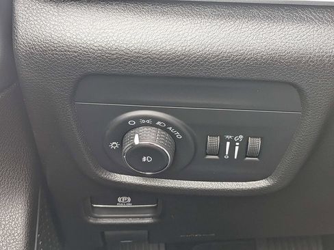 New 2026 Jeep Grand Cherokee Limited AWD/4WD image 25
